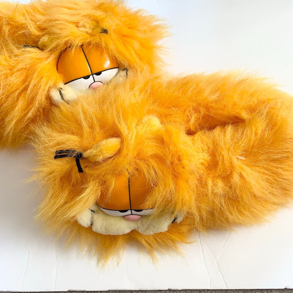 Vintage 1980s Garfield Plush Fuzzy Slippers Large